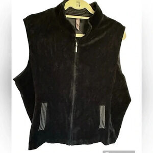 White Stag Women's Velour Zippered Black Vest Size XLarge